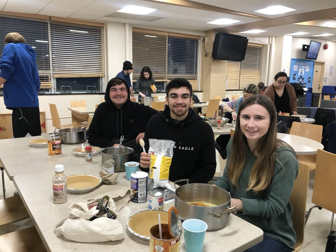 Pumpkin Pie Bake-a-Thon