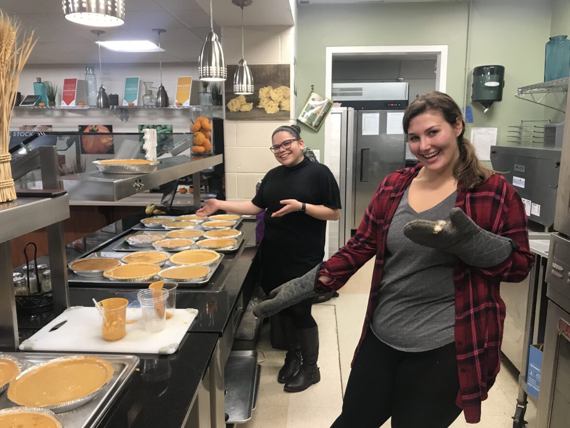 Pumpkin Pie Bake-a-Thon