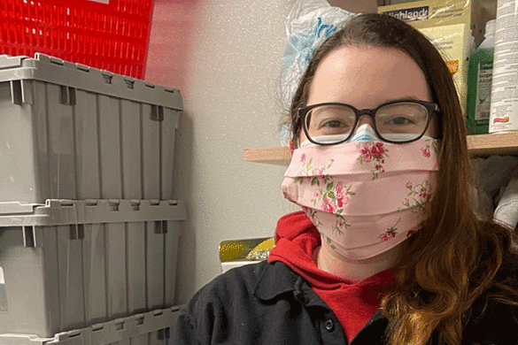 SJC’s Isabella Sciacca ’20 Prepares Grocery Orders for Others Afraid to Leave Their Home