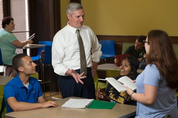 dr. boomgaarden talks to students